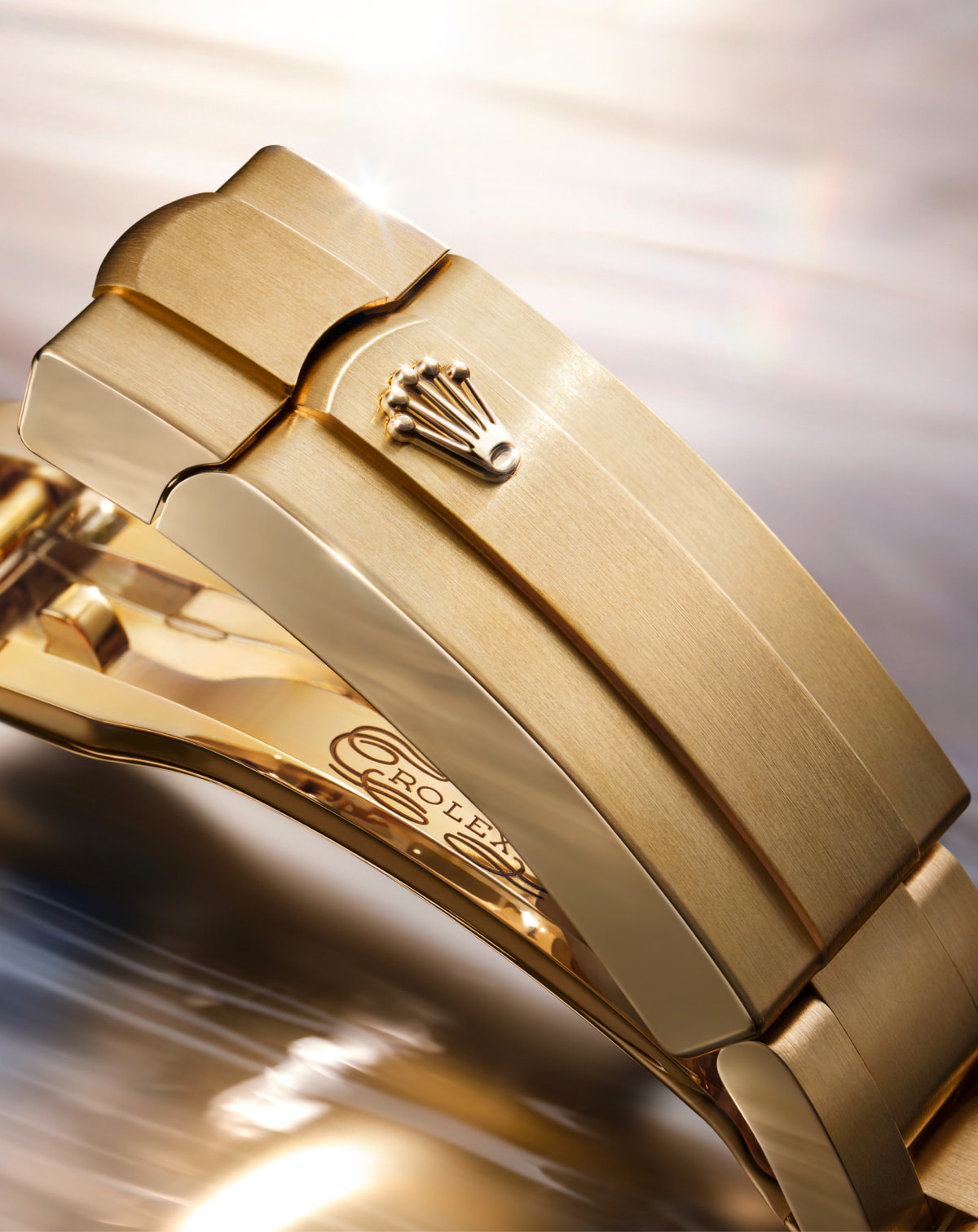 oyster-perpetual-28-and-34-m124205-0002-and-m276208-0002-oyster-bracelet