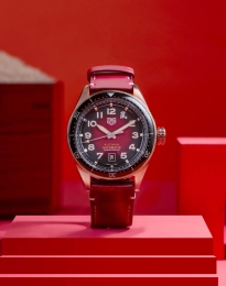 TAG Heuer泰格豪雅推出全新Autavia系列鼠年特别版腕錶
